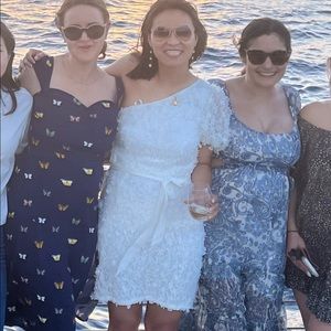 Adrianna Papell like new floral embroidered white dress